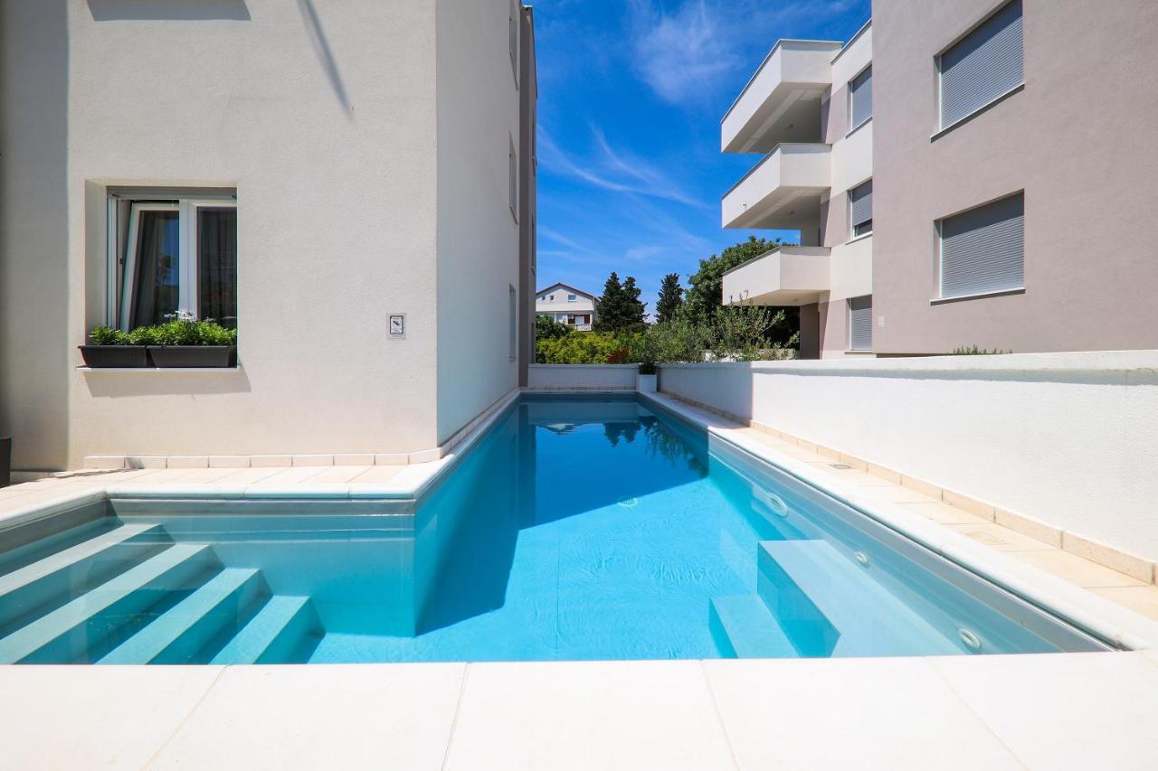 Joy 2 Apartment Novalja Exterior foto