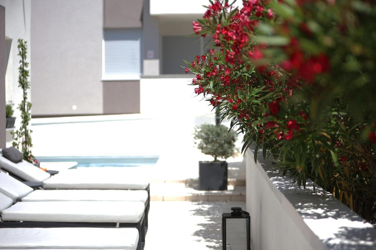 Joy 2 Apartment Novalja Exterior foto